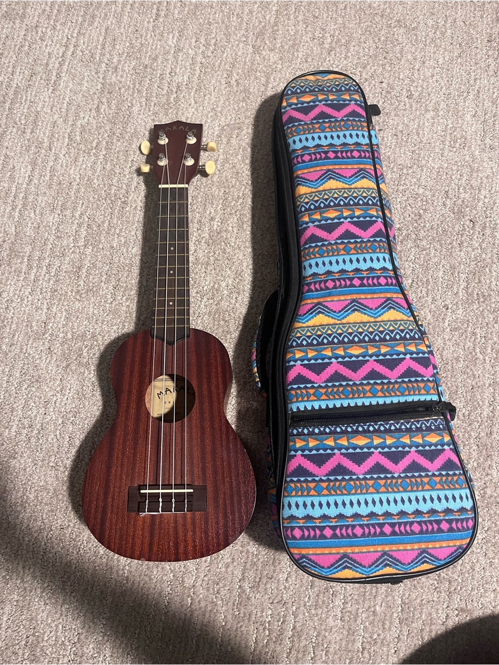 Soprano Ukulele with Colorful Tribal Print Gig Bag - Pink & Blue